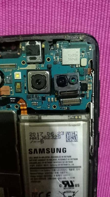 Samsung s8 board dead h panel ok All parts working 2