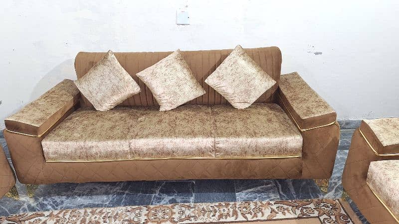 sofa golden 0