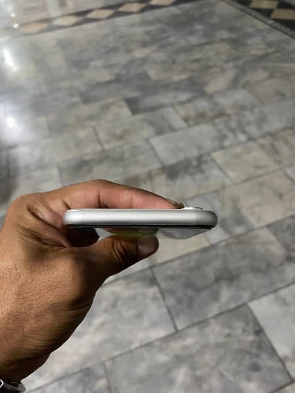 iphone xr 64 gb water proof 80 health 3