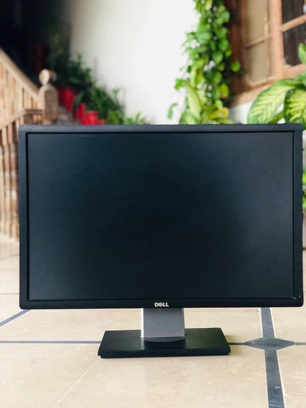 Dell 24 Inch IPS 0