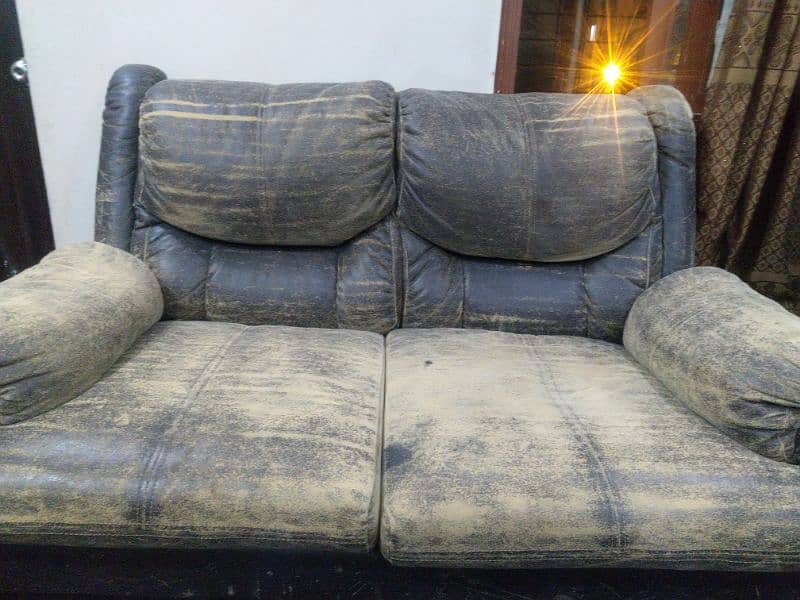 7-Seater Comfortable Fiber based relaxer Sofa set 4