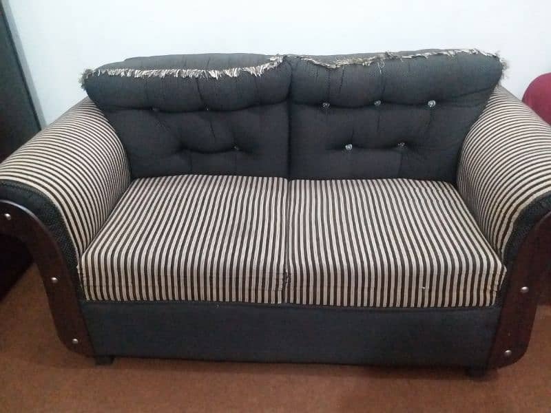 3 seater sofa set for sale 0