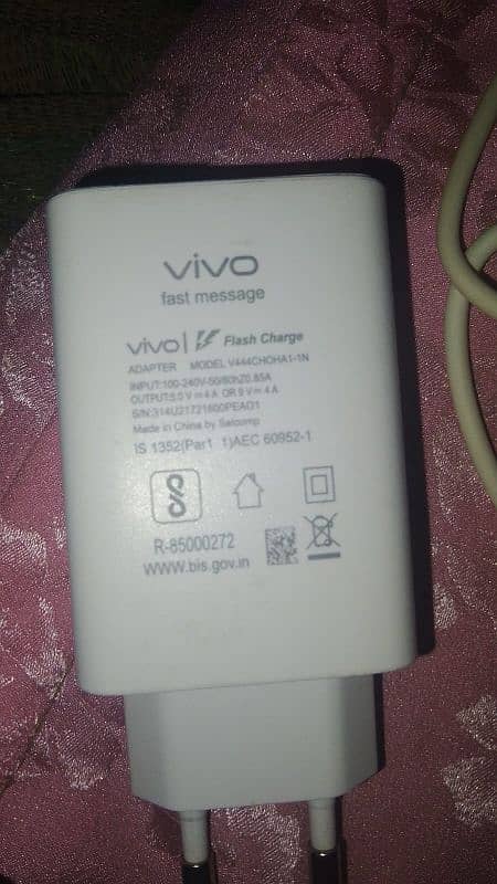 vivo y17 8 gp ram 256 gp 238 Whatsapp number 031045592258 2