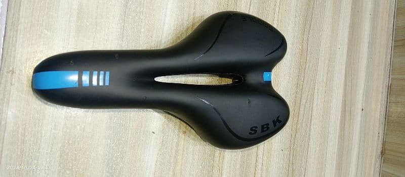 bicycle speed meter_double stand_seat_rim lights_simple stand 17