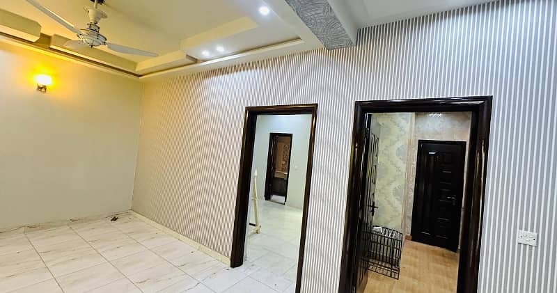 5 Marla Luxury Modern House Available For Rent In Paragon City Lahore 12