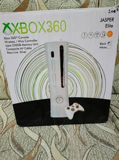 Xbox 360 Jasper 500+ gb with 2 box pack controllers