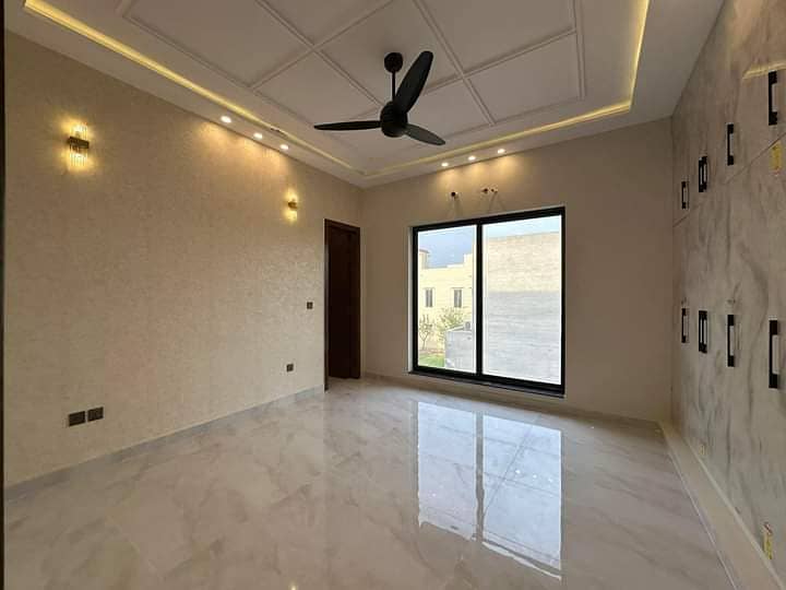 10 Marla Brand New Luxury Upper Portion For Rent In GHOURI BLOCK Bahria Town Lahore 10