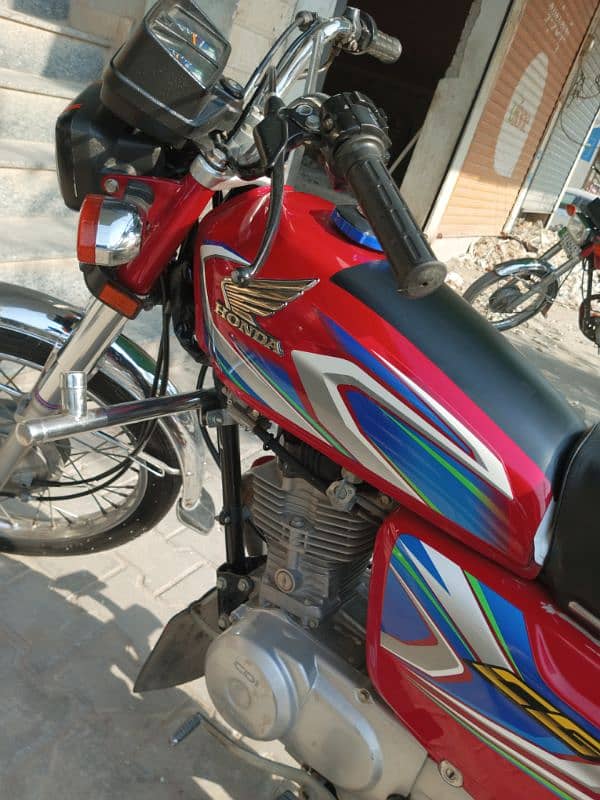 Honda 125 2022 16