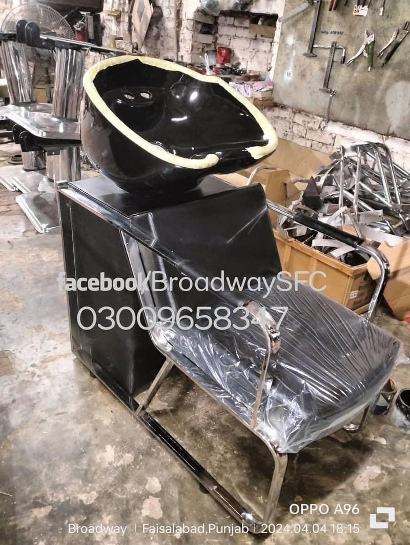 salon chair , saloon chair , hydraulic chair , facial bed ,nailstation 15