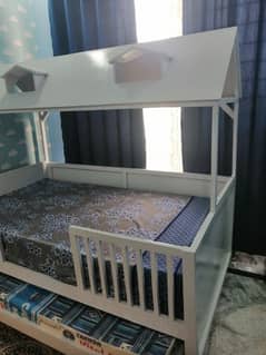 Baby bed