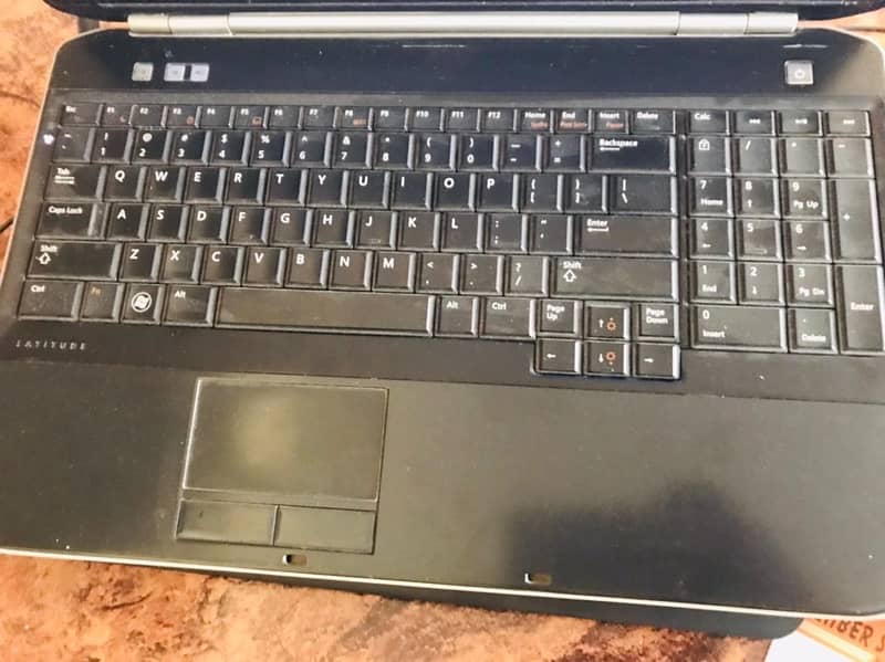 Dell Latitude core I5 2nd gen 1