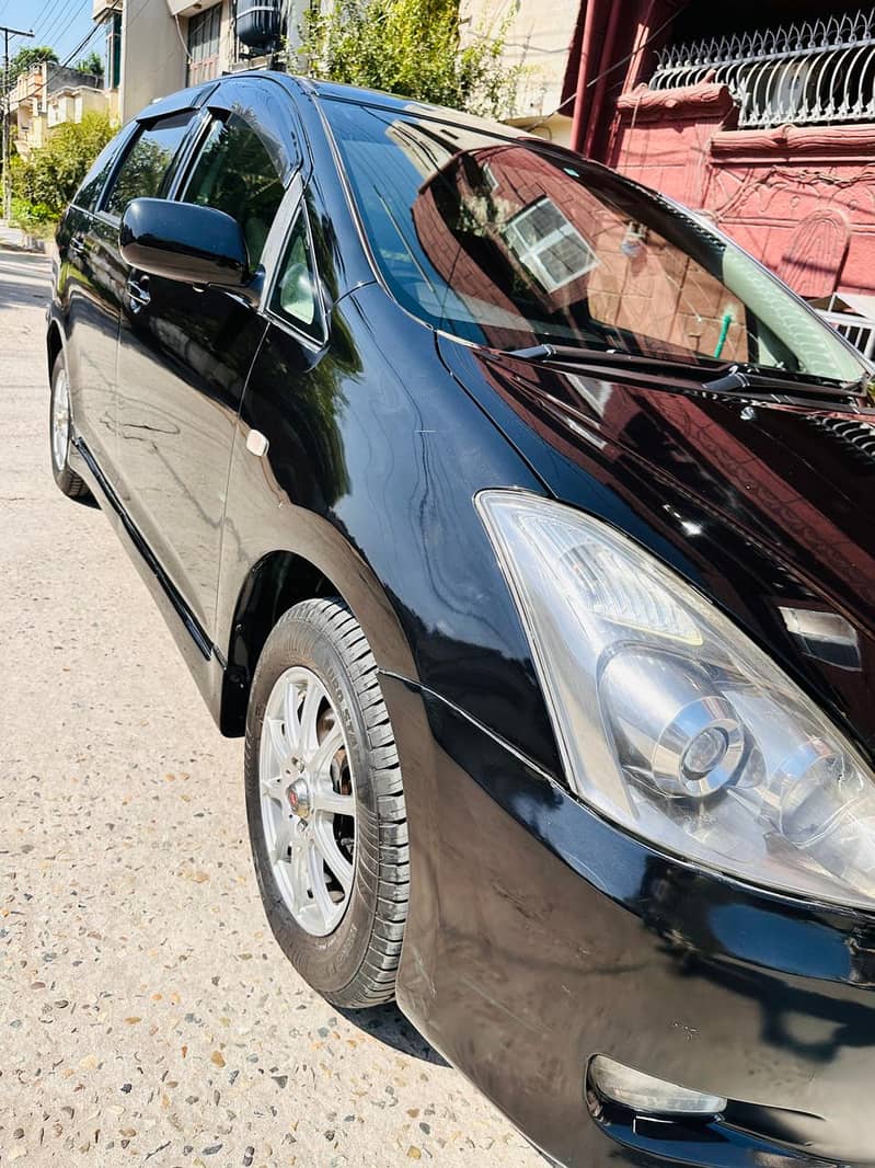 Toyota Wish 2007/2012 4