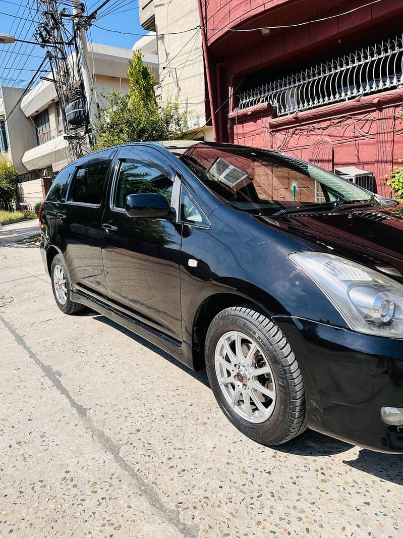 Toyota Wish 2007/2012 6