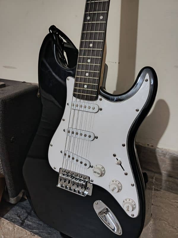 Electric Guitar With Amplifier 2