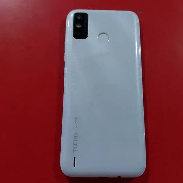 techo spark 6go 2