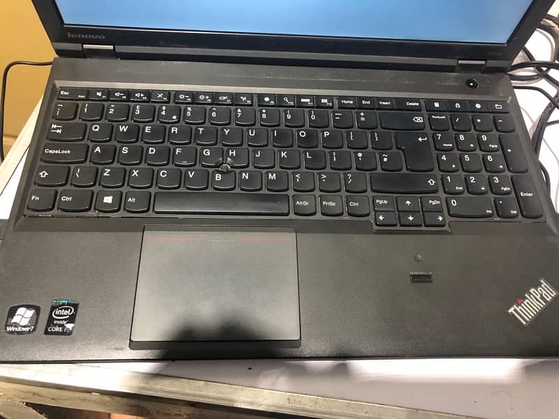 Lenovo T540p core I 5 4th gen 2