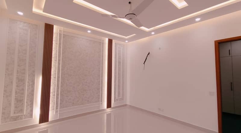 1 Kanal Upper Portion for Rent in DHA Lahore Phase 3 Near Beaconhouse 10