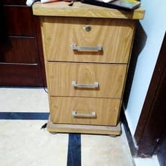 bed side table and 3 drawer dresser for sale