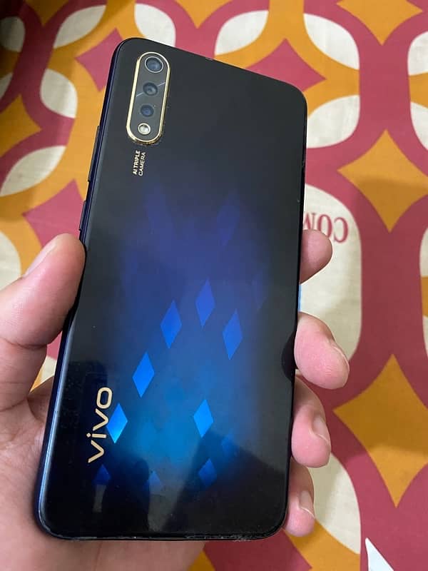 Vivo S1 4/128 3