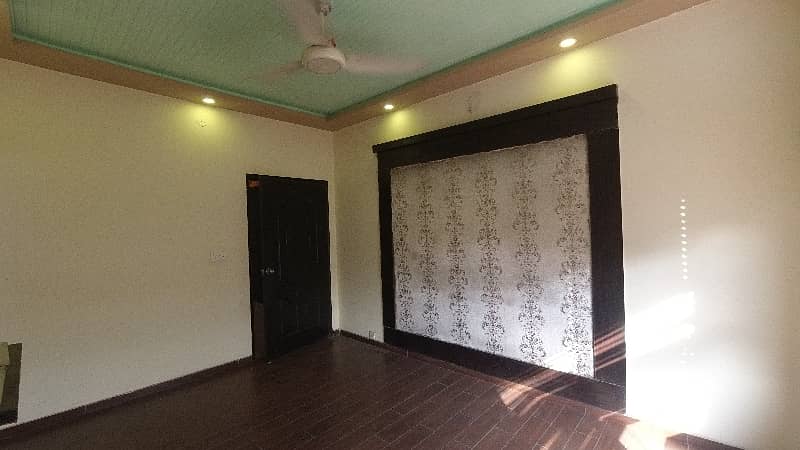 5 Marla Double Storey Corner House Available For Sale In College Stop Baghbanpura 18