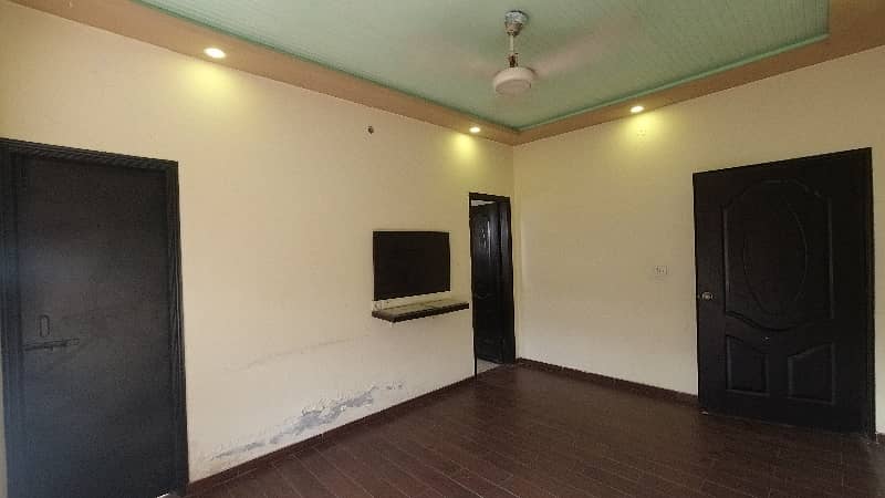 5 Marla Double Storey Corner House Available For Sale In College Stop Baghbanpura 19