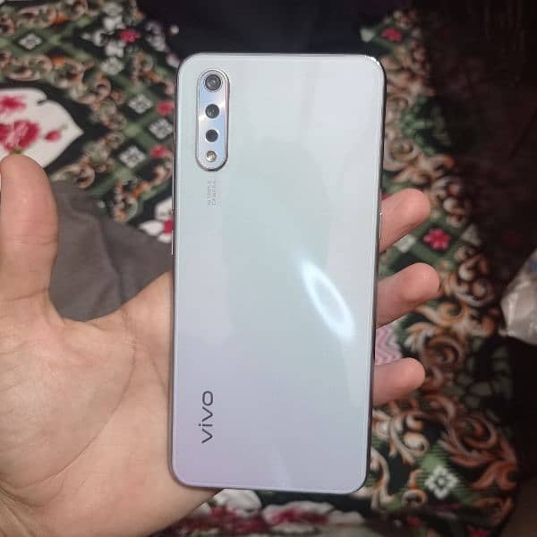 Vivo s1 0