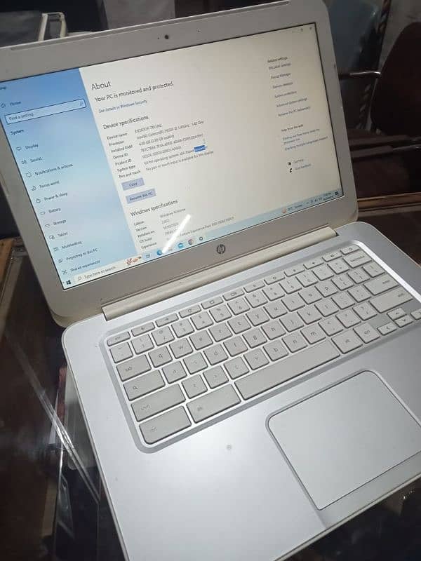 H P Chromebook 14 SMB 3