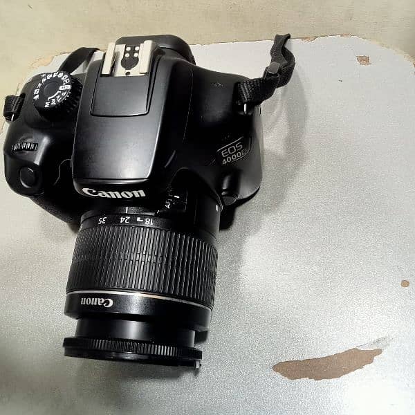 Canon camera Eos 4000D 3