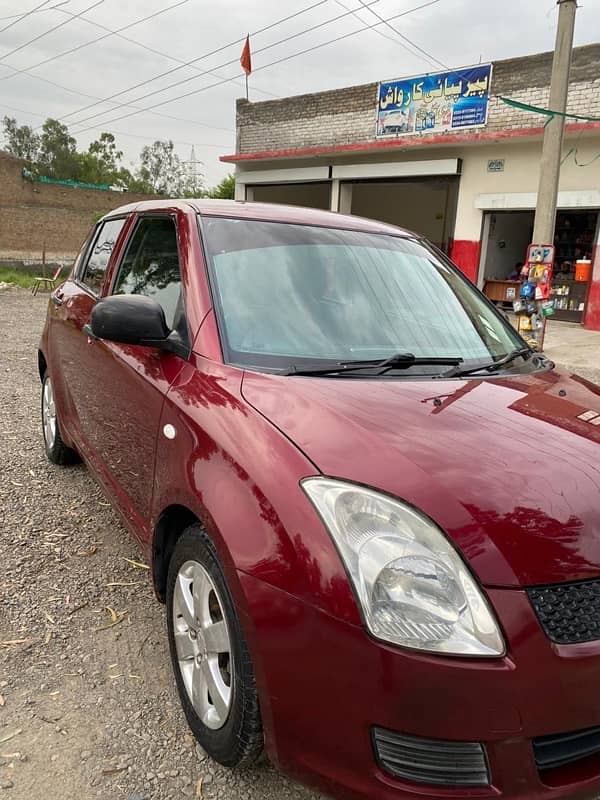 Suzuki Swift 2011 4