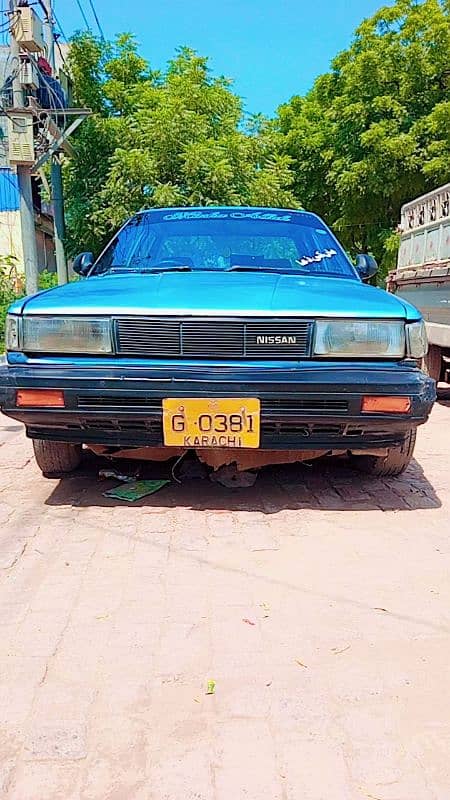 Nissan Sunny 1989 8