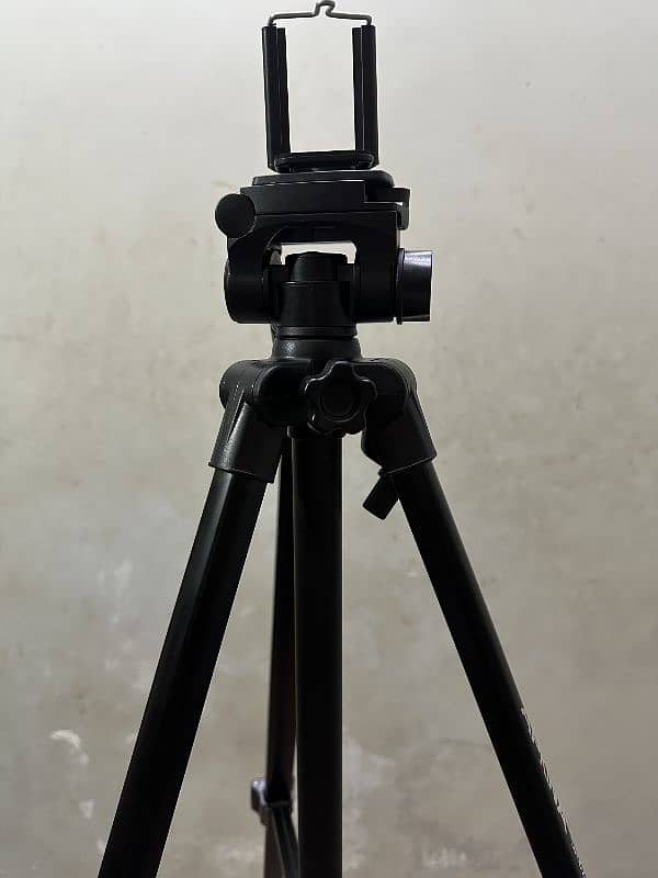 Apkina SAB-233 Tripod 5