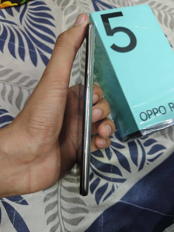 Oppo Reno 5 4