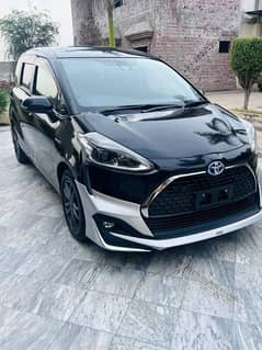 Toyota Sienta 2019 0