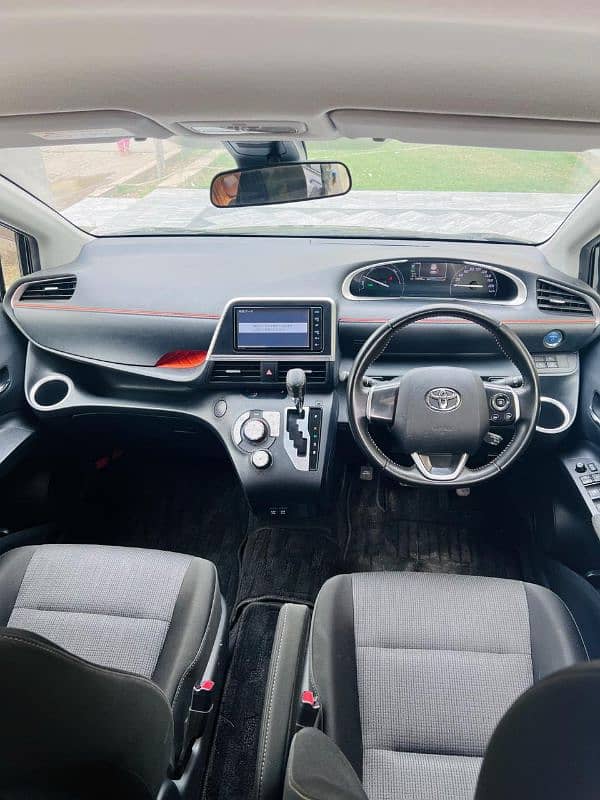 Toyota Sienta 2019 5