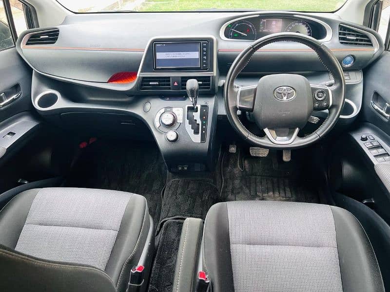 Toyota Sienta 2019 6