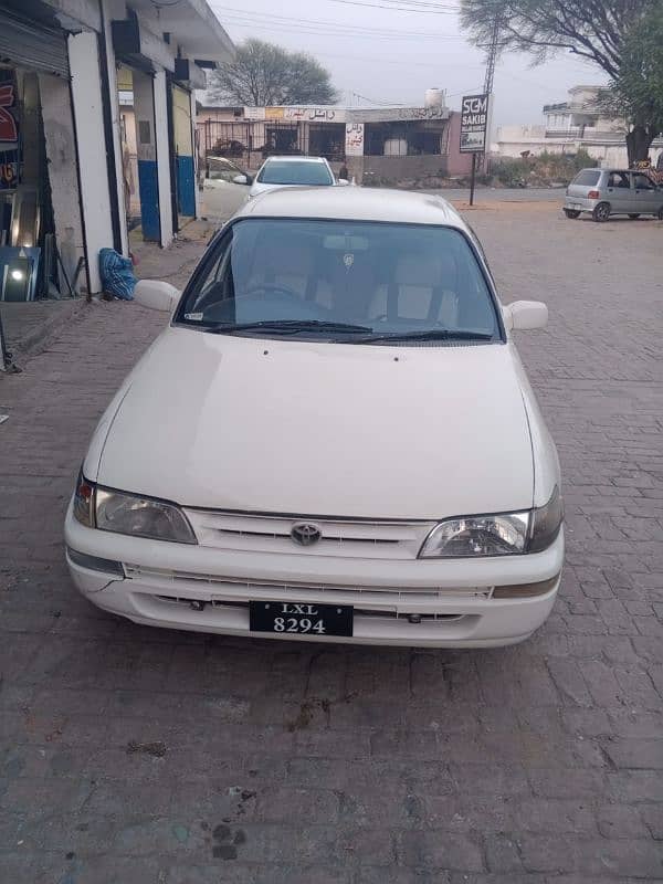 Toyota Corolla 2.0 D 1999 8