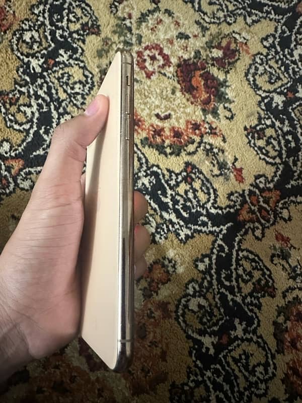 iphone 11promax 256GB approved 2