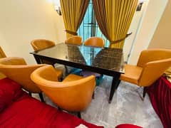 Luxury dinning table for sale with 6 chairs very low price