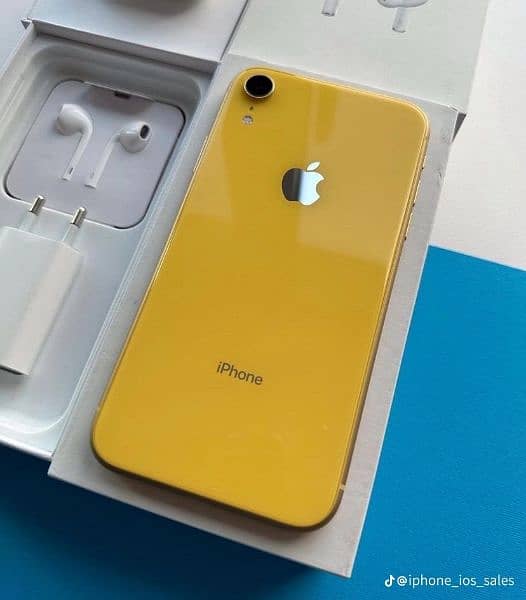 iphone XR 256GB PTA approved 03250120476 WhatsApp 1