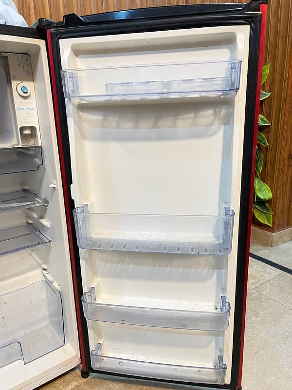 Dawlance Single Door Fridge 3