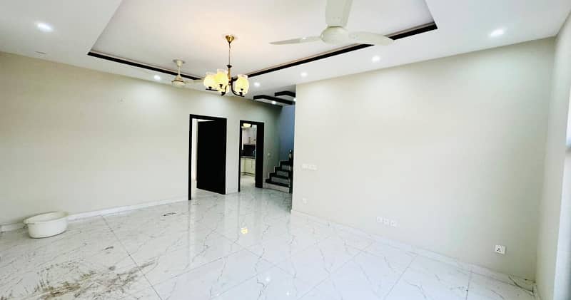 5 Marla Luxury Modern House Available For Sale In Paragon City Lahore 6