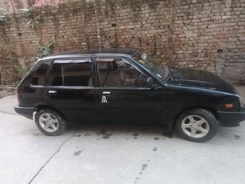 Suzuki Khyber 1992 4