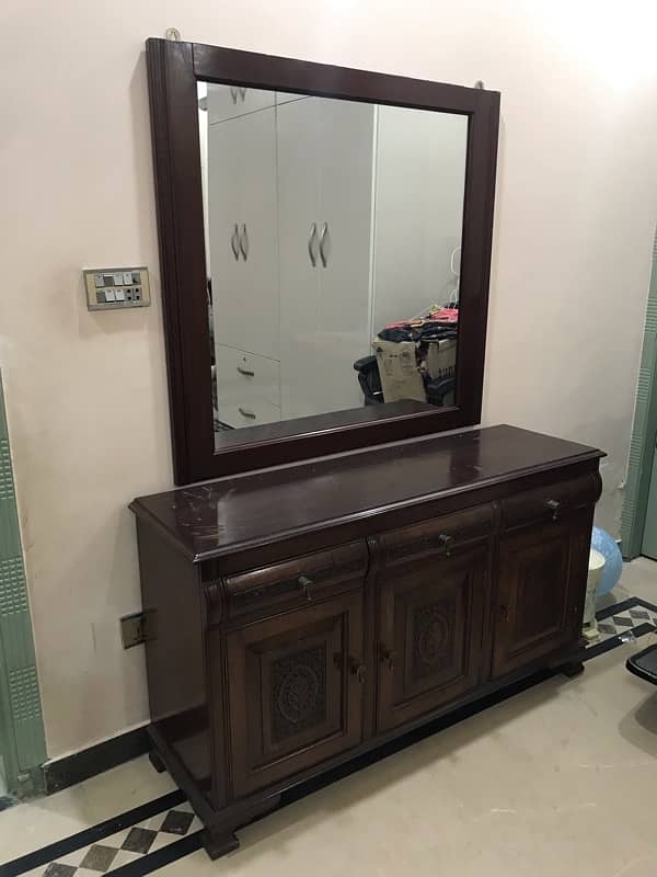 console with full size mirror 5