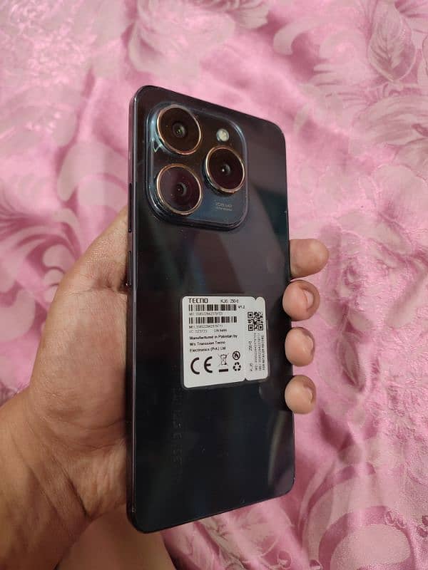 TECNO SPARK 20 PRO (only a few days used) 1