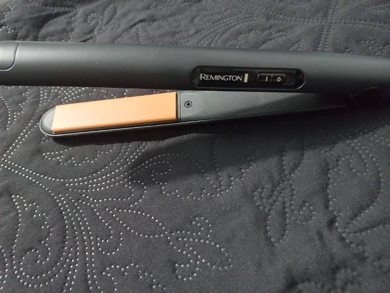 Remington Straightener 1