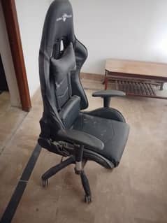 chair 0