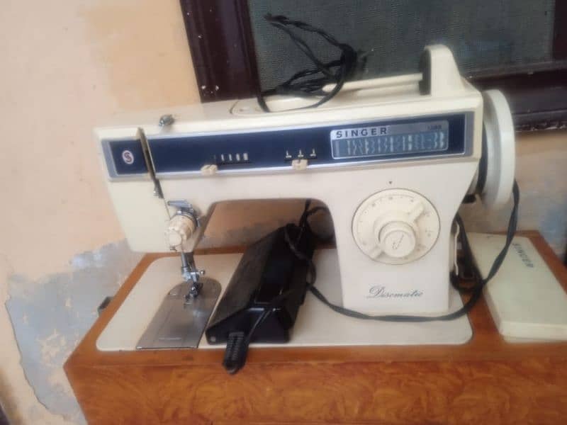 Original Singer Sewing Machine For Sale 3