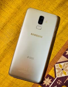 samsung Galaxy J8 0