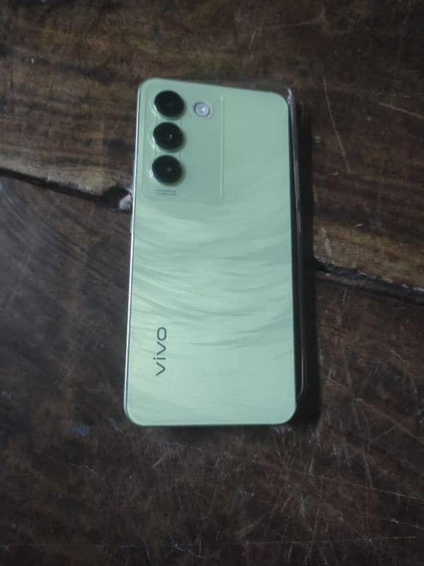 Vivo y100 8+8gb 256gb 1