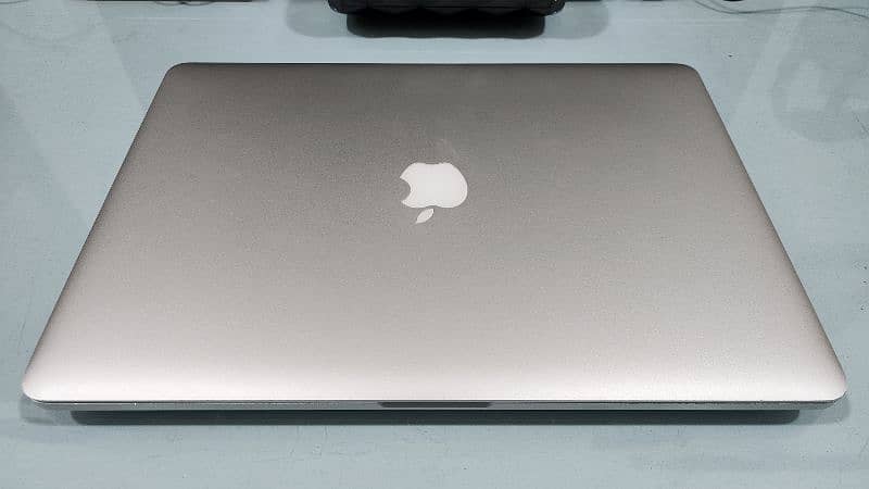 Apple Macbook Pro 15" 2015 i7 16gb 1tb 2gb 0